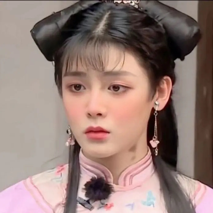 两个吴邪女装既视感紫薇和小燕子