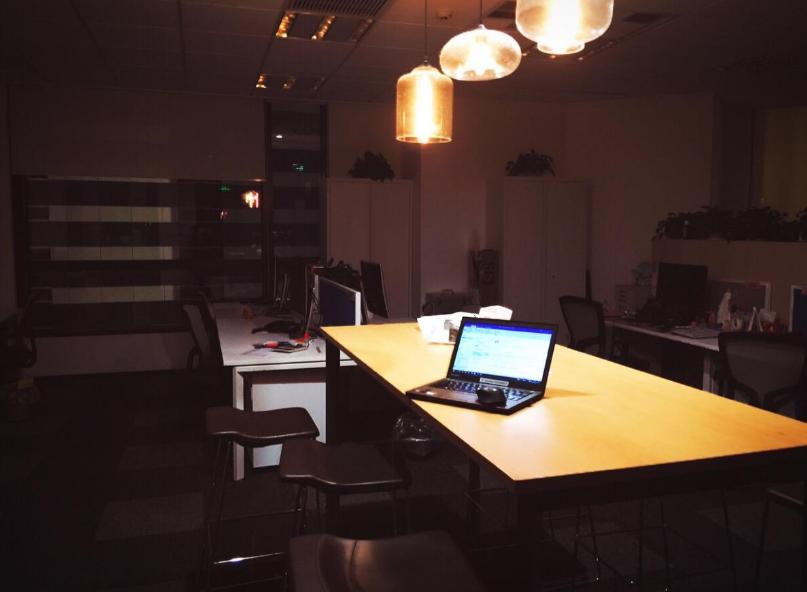 腾讯应届生因加班怒怼管理层，高管：很惭愧、尽快整改！休闲区蓝鸢梦想 - Www.slyday.coM