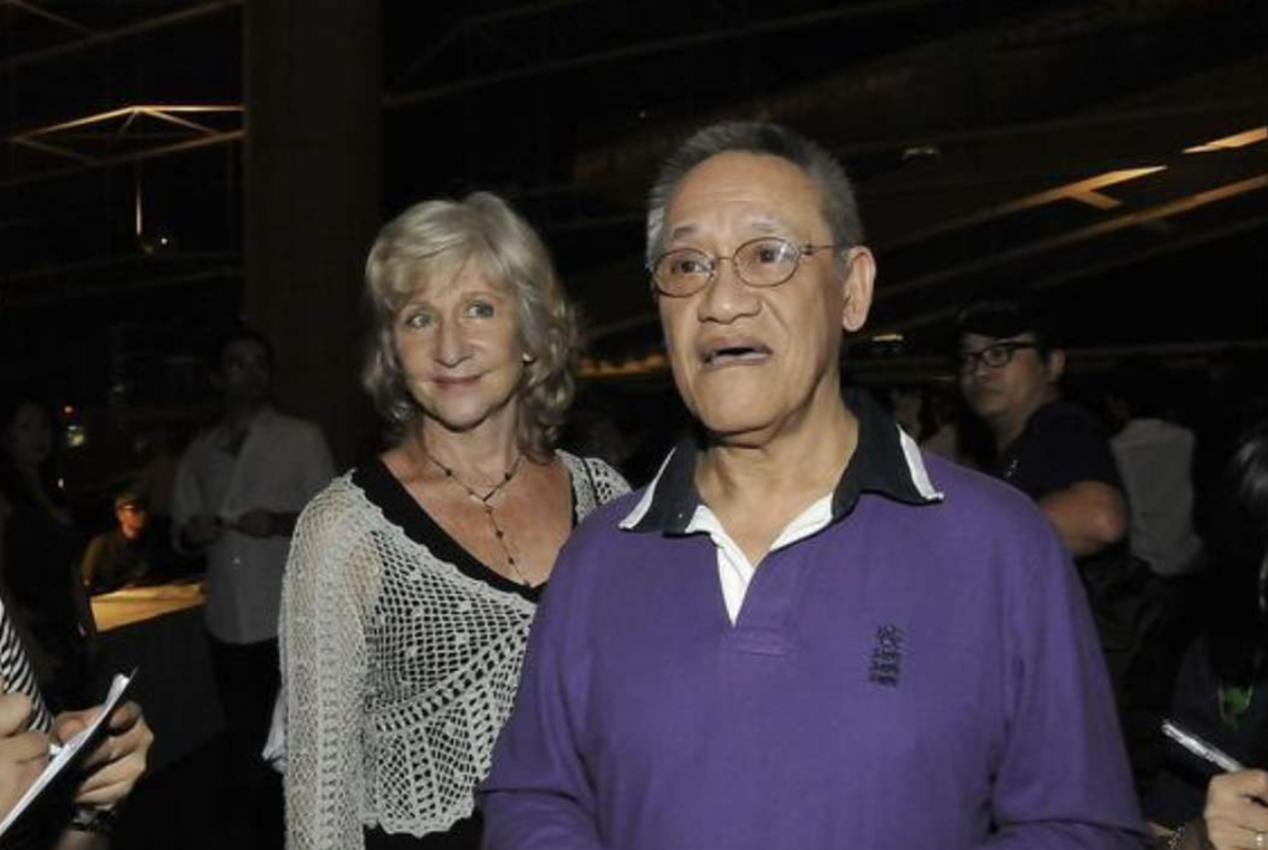 拍一部戏就买栋房"犒劳"自己,今80岁安享晚年,他不为钱发愁|吴耀汉