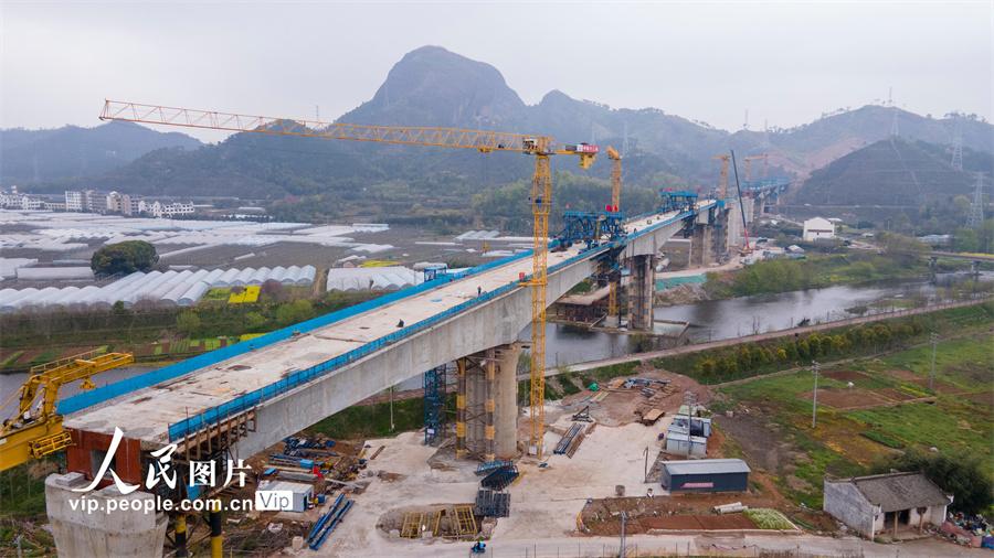浙江浦江:杭温铁路二期建设快速推进|二期|大桥|完成_新浪新闻