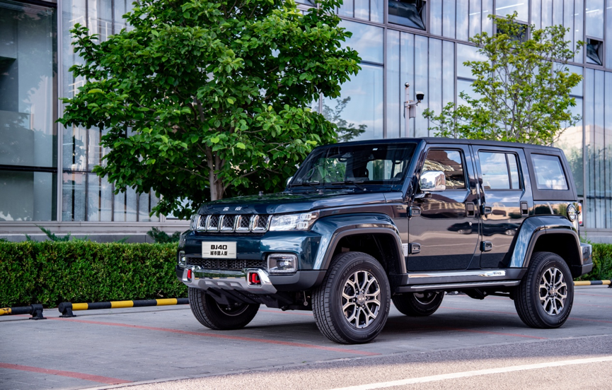 北京bj40 plus城市猎人版上市,售价15.98万起,优先推荐侠客版