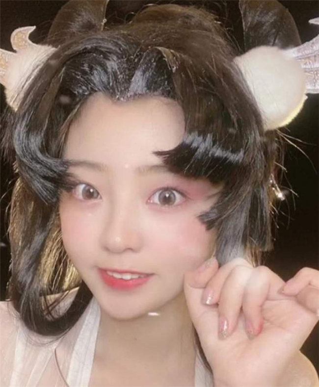 郝一点cos十年功力就这腐团儿细节没法比连业余王小歪都碾压