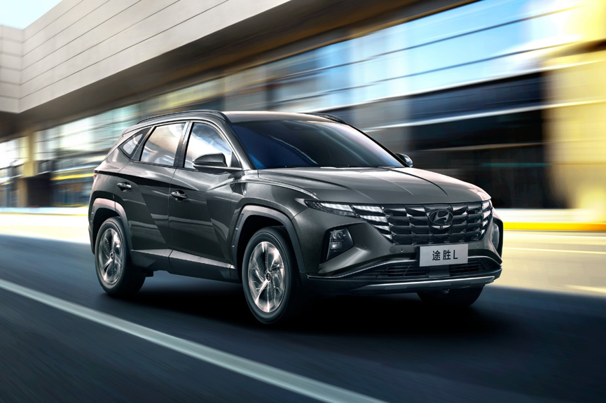 北京现代第五代途胜l售价16.18万起 窦骁助阵