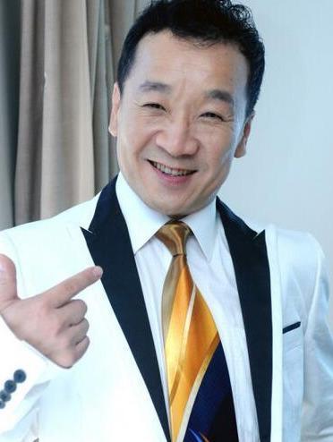 著名笑星刘亚津:为40块演出费"无暇"陪产妻子,今61岁生活幸福