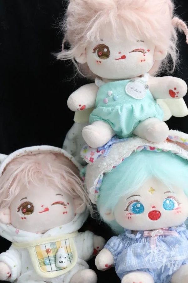 杭州95后、00后女孩喜欢带着这种娃娃逛延安路？有人辞掉互联网大厂工作专职做娃衣，年销售额上百万休闲区蓝鸢梦想 - Www.slyday.coM