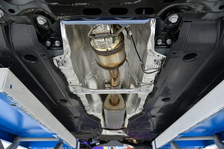 大众速腾:底盘拆解分析,看看值不值