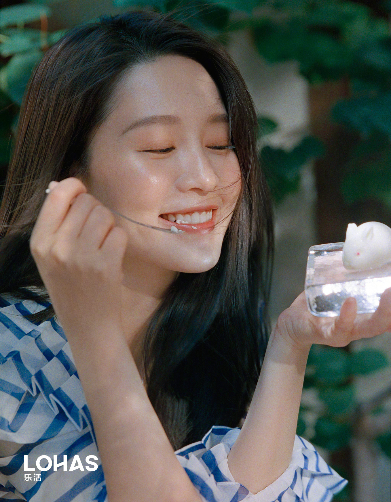 李沁lohas乐活新刊封面大片