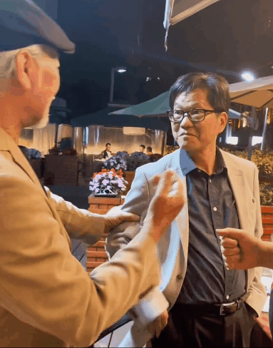 "罗三炮"狄威近照曝光,满头白发胡须全白,网友:怎么这么老了|狄威|全