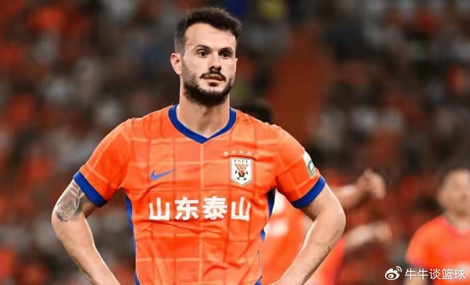 不续约就对了！瓦科数据有“欺骗”性，没韩鹏早被山东泰山解约了