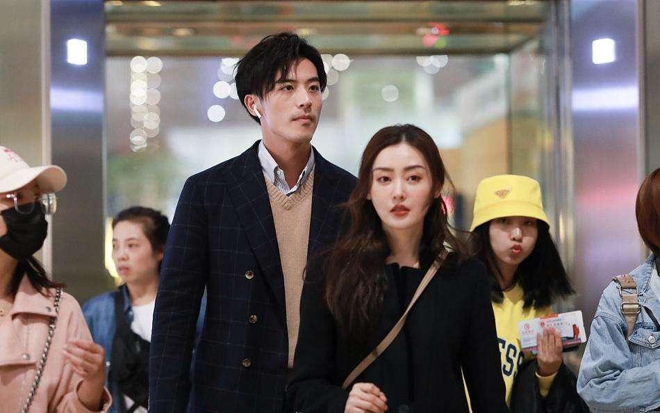 徐开骋道歉,恋爱日记被指抄袭网络,江铠同点赞古力娜扎休闲区蓝鸢梦想 - Www.slyday.coM 徐开骋道歉,恋爱日记被指抄袭网络,江铠同点赞古力娜扎休闲区蓝鸢梦想 - Www.slyday.coM