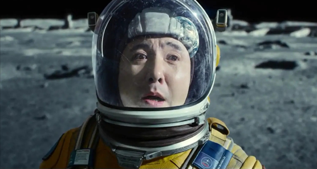 票房夺冠！《独行月球》凭什么火爆全网？这5位演员是王炸休闲区蓝鸢梦想 - Www.slyday.coM