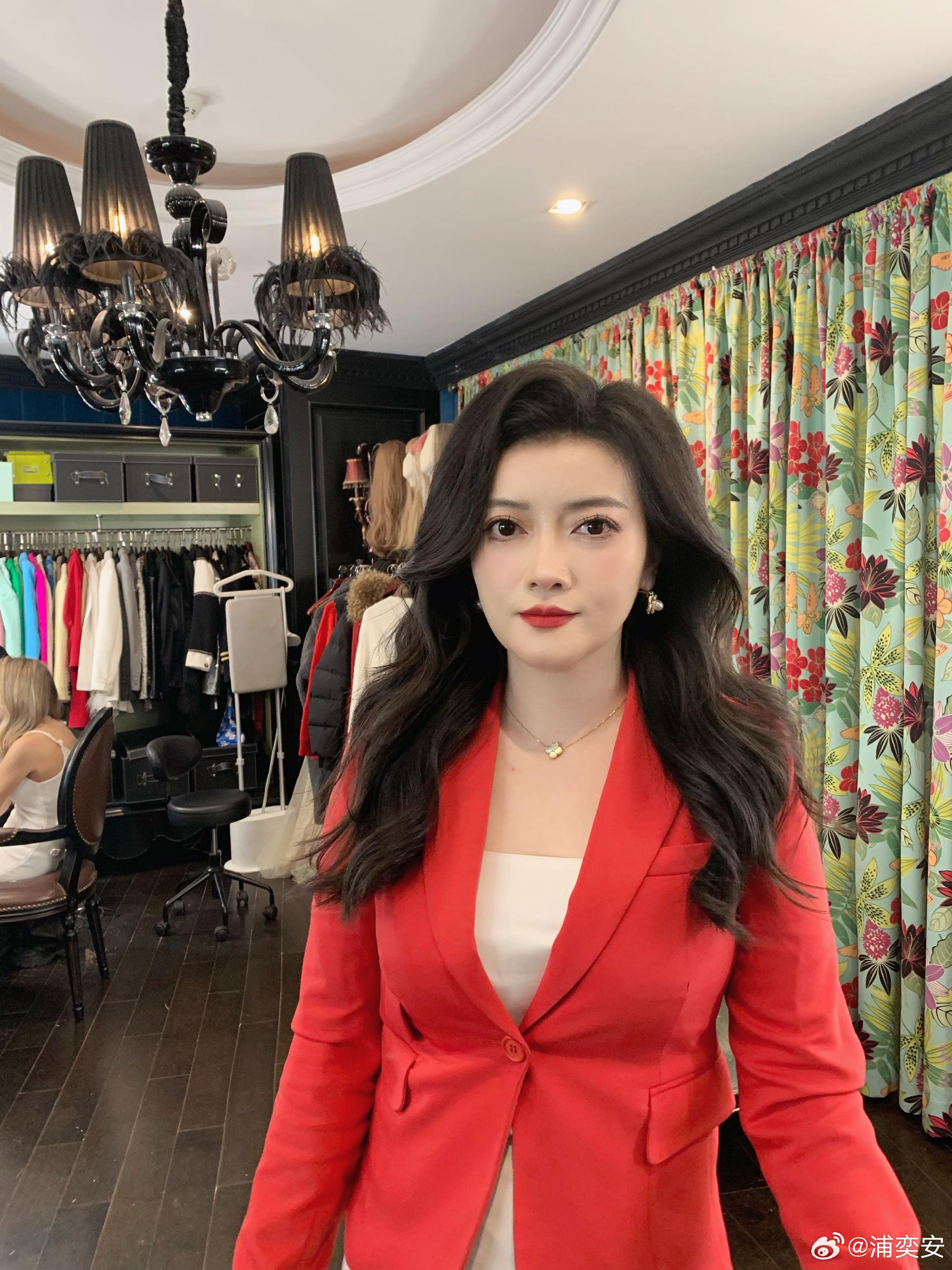 太湖之乘风破浪,还是汪小姐的繁花无畏,集于一体之安安继续不过情人节