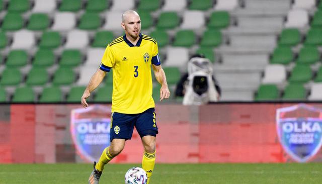 大连队的瑞典后卫何许人:去年的瑞超MVP,现已成国家队常客