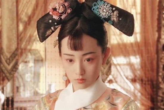 留一小撮刘海的女星谁最美谭松韵可爱极了殷桃年轻了十岁