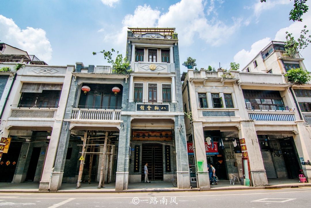 广州最有特色的老街差点被拆掉靠近闹市却人烟稀少