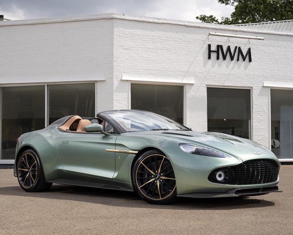 阿斯顿·马丁vanquish zagato敞篷版实车 优雅的造型