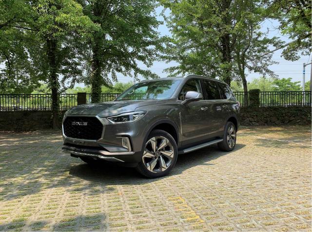 看中性价比,20来万的越野利器,大通d90提车作业