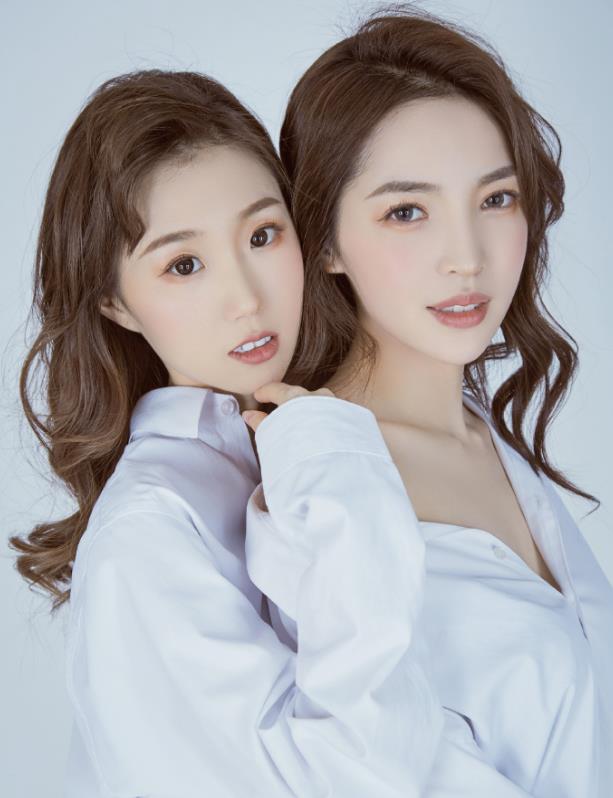 最美台球女裁判王钟瑶,携美少女姐妹晒美照:白衬衫 露香肩