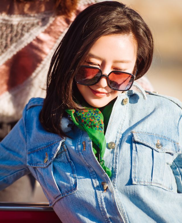 可你们看着生活中的各种琐事其实是一点都没有磨灭唐一菲身为女演员的