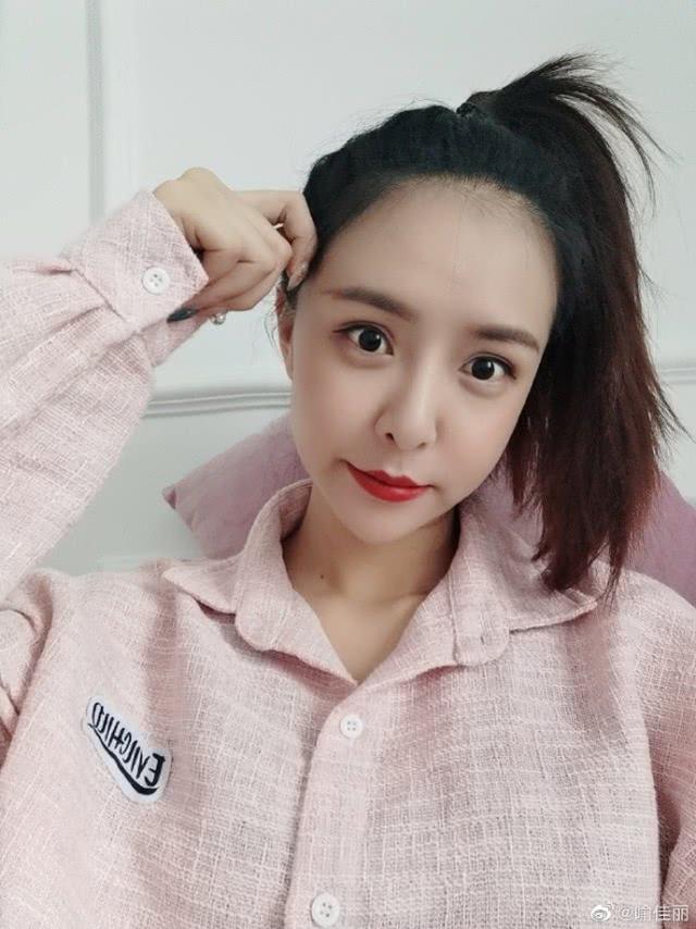 11届快女喻佳丽宣布结婚刘忻李斯丹妮等同届好友齐齐送祝福