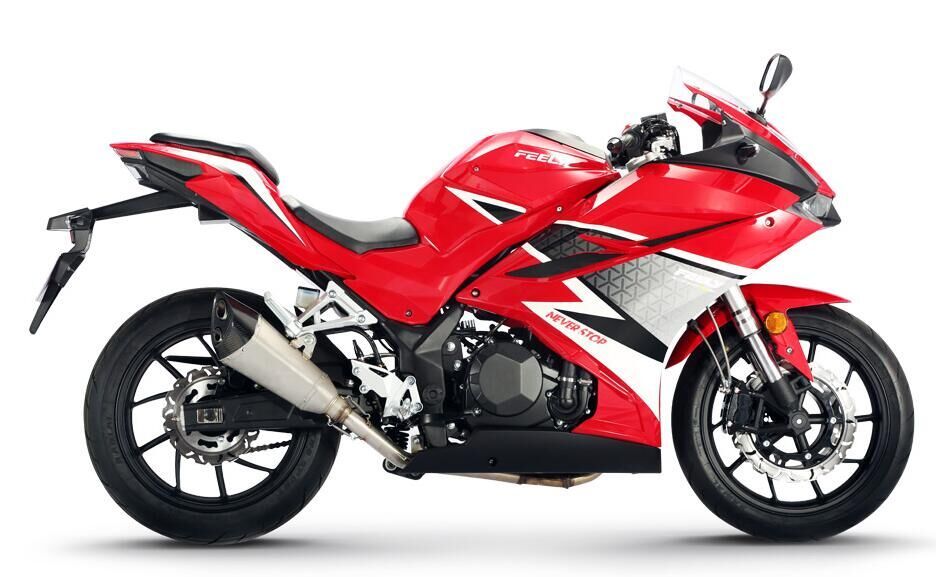 正文想必不少喜欢跑车的车友,心中都有一个终极梦想之车,无论是川崎h2