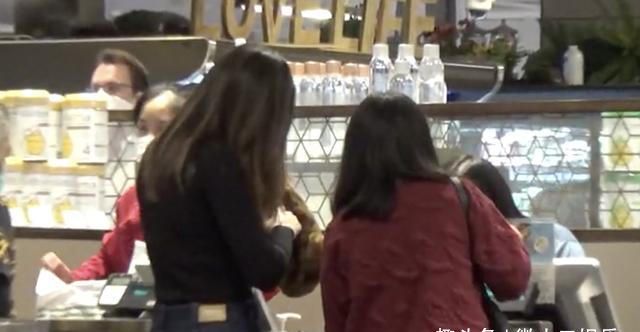 陈慧琳超市购物居然全用优惠券,持4亿房产全留两个儿子