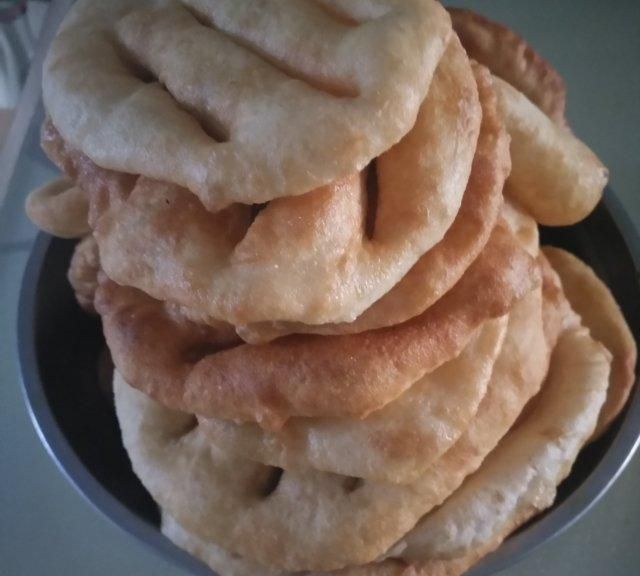 炸油饼味道不输外面早餐店