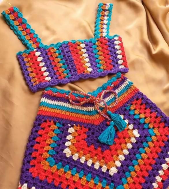 针织作品40款美观又舒适的钩针编织泳衣泳装创意设计