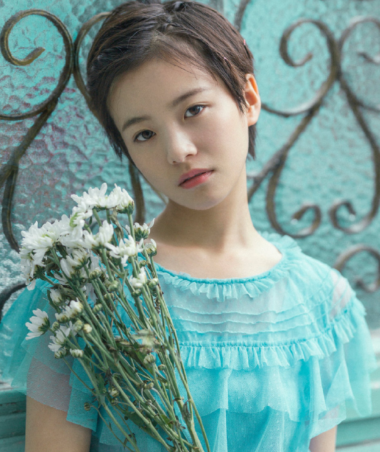 现在很多00后的演员,在演技上面都是很出色的,而今天小编想说的就是