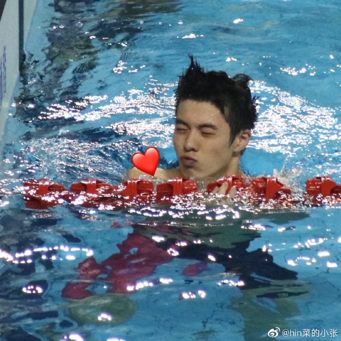 游泳队是什么出产宝藏男孩的地方
