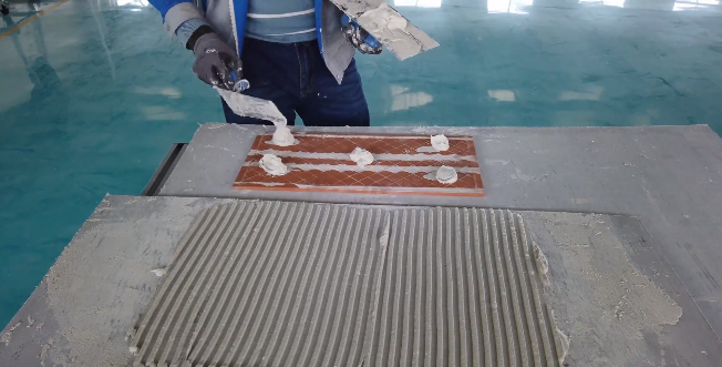 批刮方式错了再好的瓷砖也不能幸免