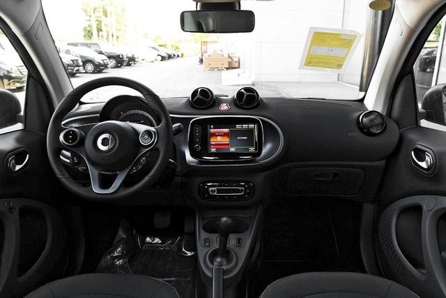 颜值高还不贵，六款适合女性开的车，看看你喜欢哪一款？