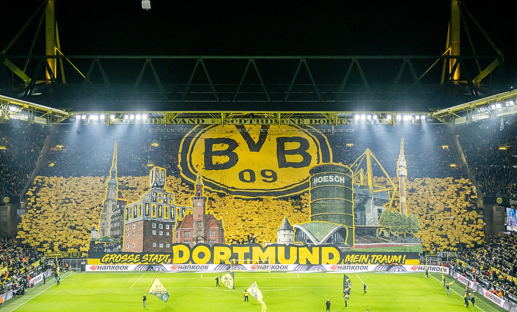 德媒:多特球迷筹款制作巨型tifo,筹款金额7万多欧