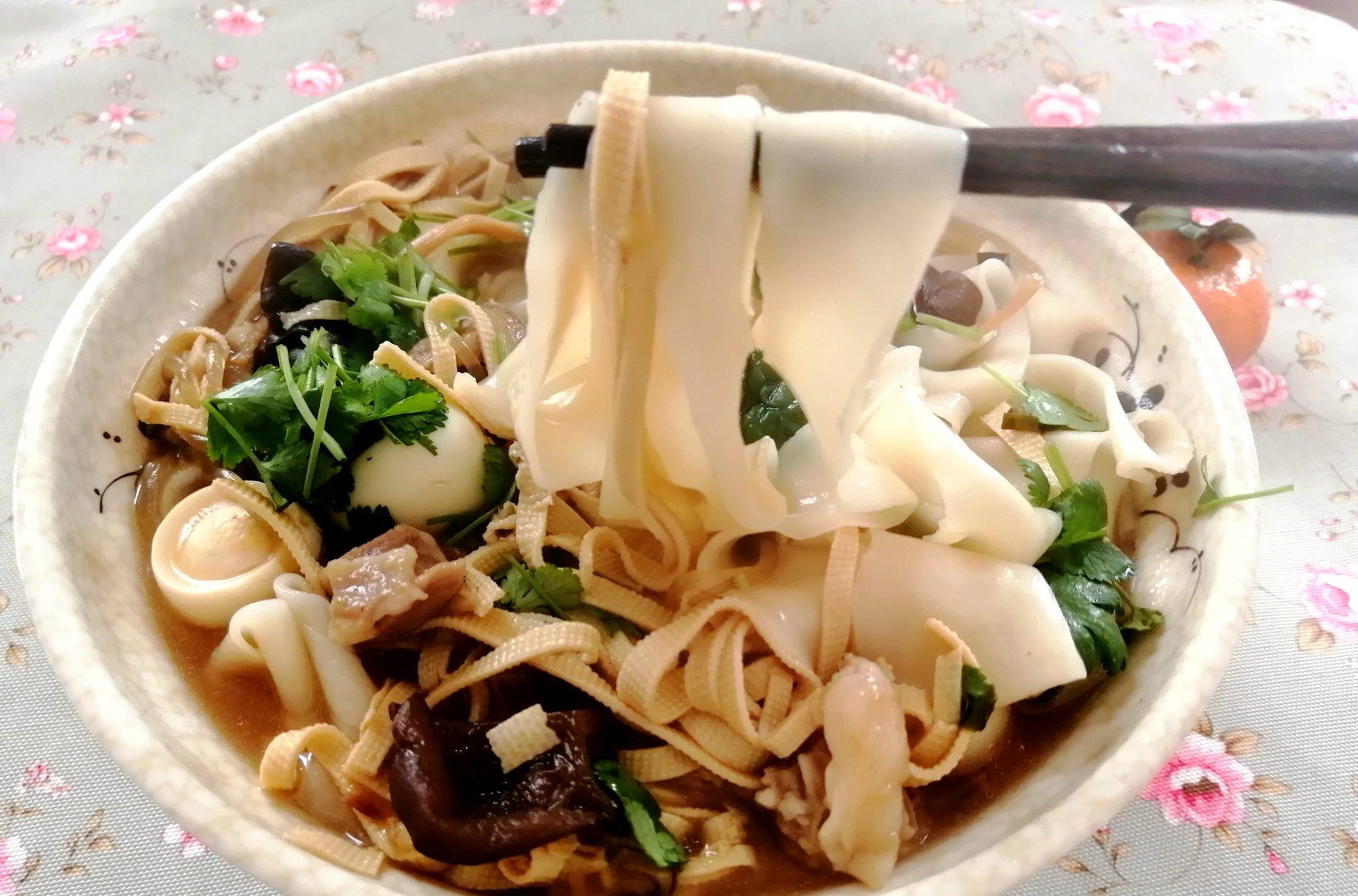 河南烩面家庭版做法汤鲜味美做法特别简单学会可以开面摊了