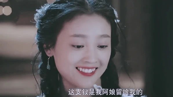 当初最美孟婆何花新剧播出,剧中的她变胖让人都直接没有认出来
