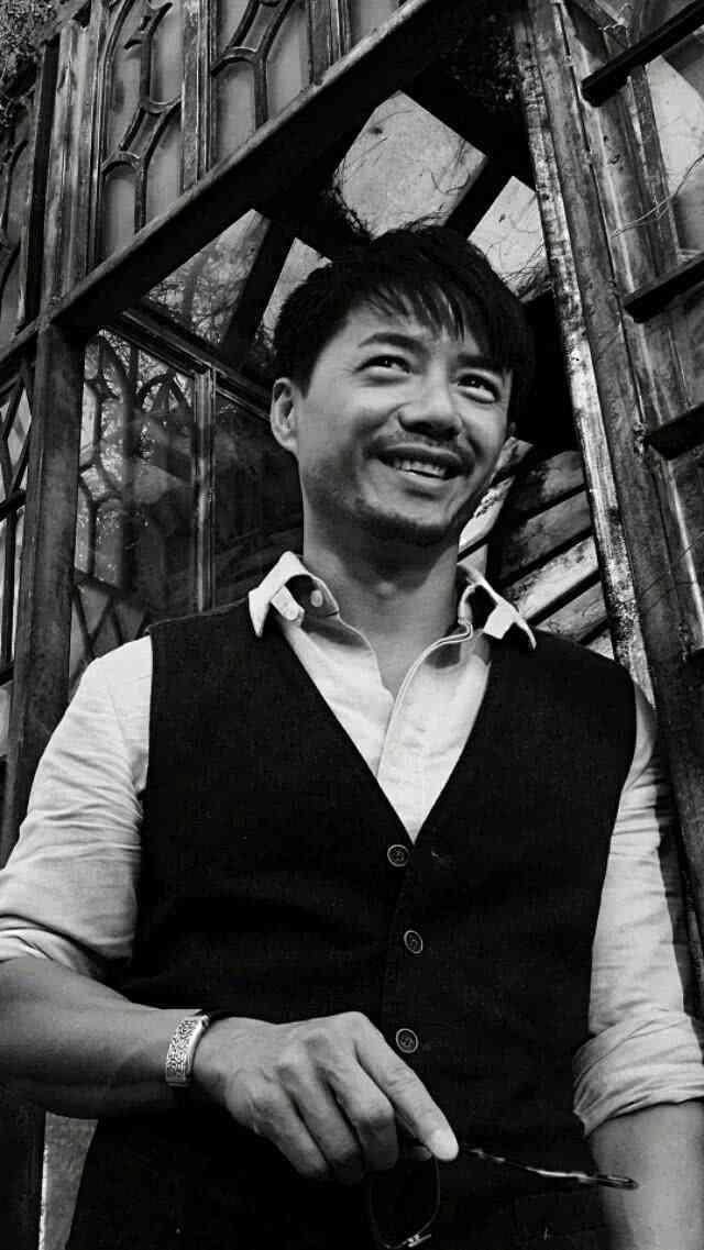 "双料影帝"无人识,"野鸡影帝"天下知,这对影视界是一种讽刺