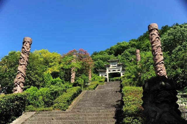 岛伴湖数千,风景美无边|龙山岛|千岛湖|岛屿_新浪新闻
