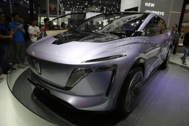 5g时代汽车长啥样?实拍荣威vision-i 概念车,管中窥豹!