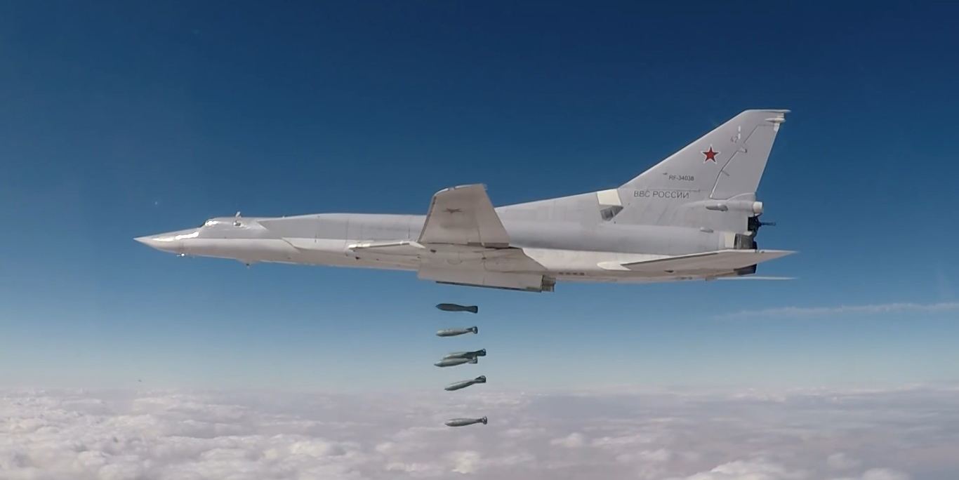 俄罗斯图-22m3"逆火"出击,土军进攻遭狂轰滥炸推力超过轰-6k