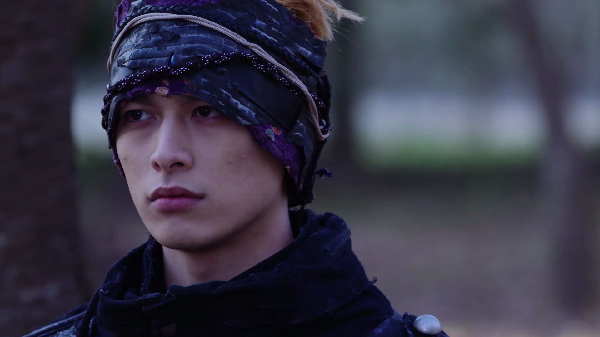 假面骑士零一迅不受亚克控制亡和他联手