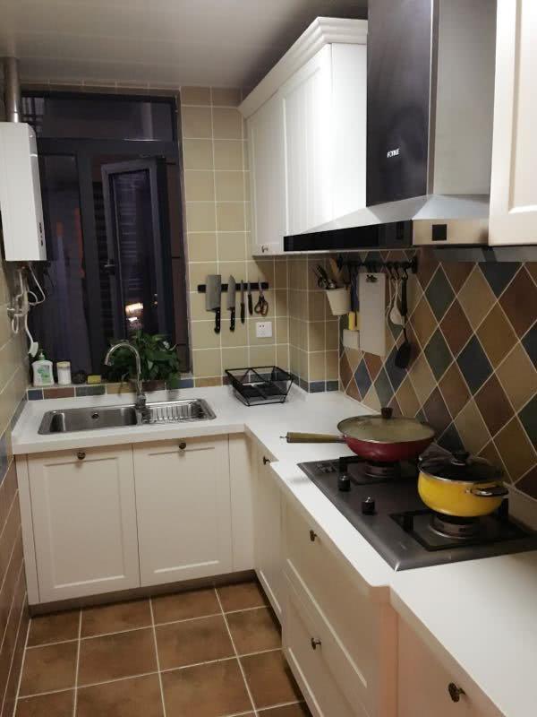 岳母嫌弃乡下女婿没品味,亲自装修婚房,装完后女婿没话说了