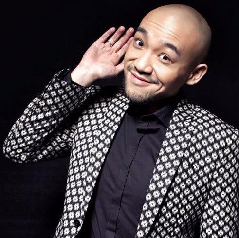 凭好声音走红后的他如今却混迹网红界不断要求刷礼物