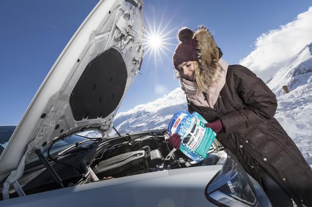 汽车防冻液用换吗？多久换一次？长期不换有什么后果？