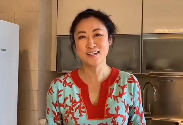 央视最耿直女主持!51岁状态好,曾因批评涂磊不雅行为反遭骂