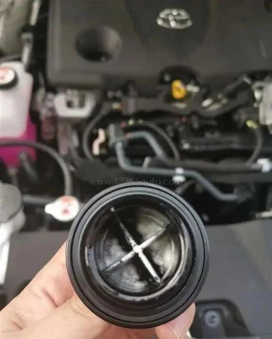 发现机油出现乳化现象 这次连雷克萨斯也要栽了 新浪汽车