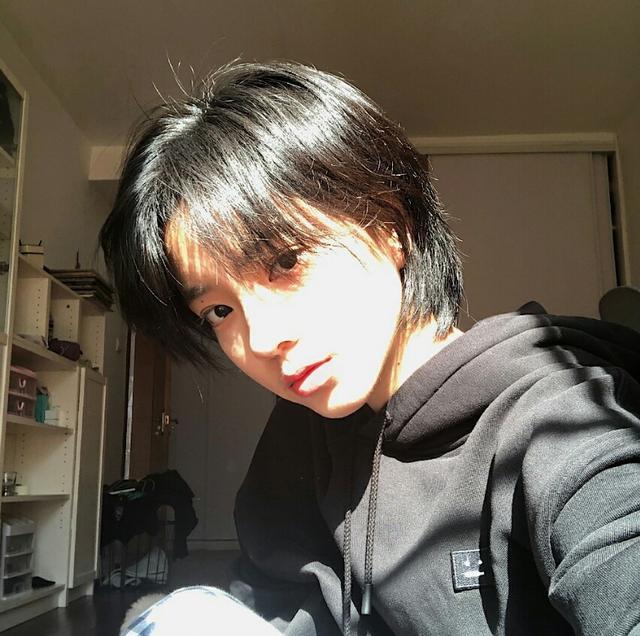 庄达菲最近晒出了一