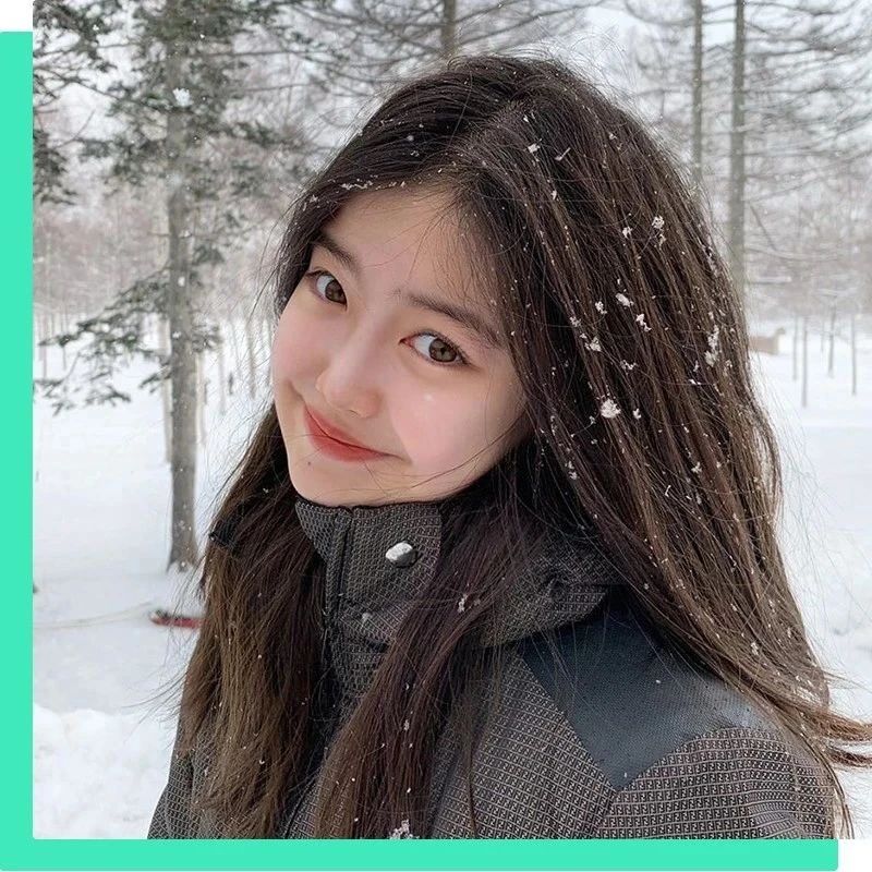 我 15 岁要长这样,过马路都打横走 !!”|美少女图鉴|星二代_新浪新闻