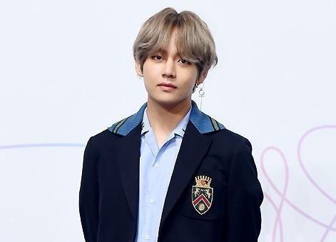 V金泰亨为 梨泰院 唱 Sweet Night 该曲将于13日公开 V金泰亨为 梨泰院 唱 Sweet Night 该曲将于13日公开