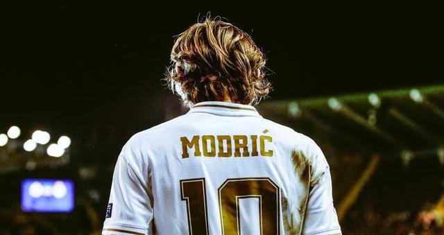 西媒曝切尔西有意引进莫德里奇,但会面对来自意甲的竞争