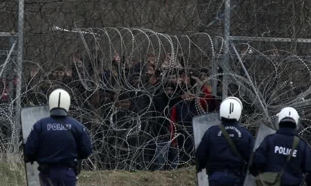 只是或许战况让土耳其有些"急躁",其对这手牌的发出速度并不满意.